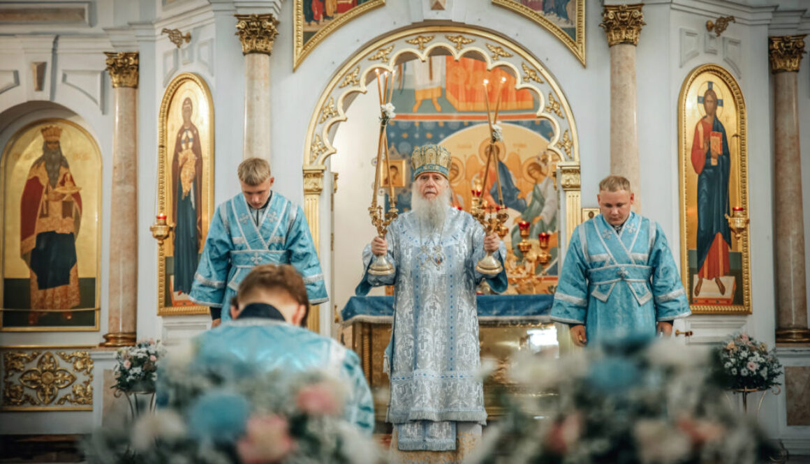 В Витебске прошли торжества в честь праздника Успения Пресвятой Богородицы